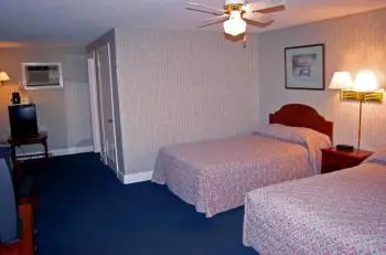 The Carolinian Inn 6