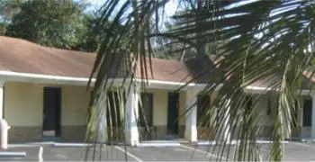 The Carolinian Inn 9